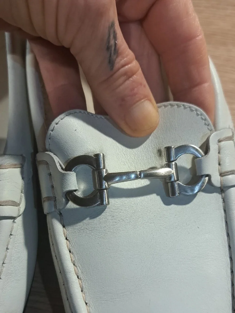 Salvatore Ferragamo Gancini Driving Flats 9.5 - Picture 7 of 14